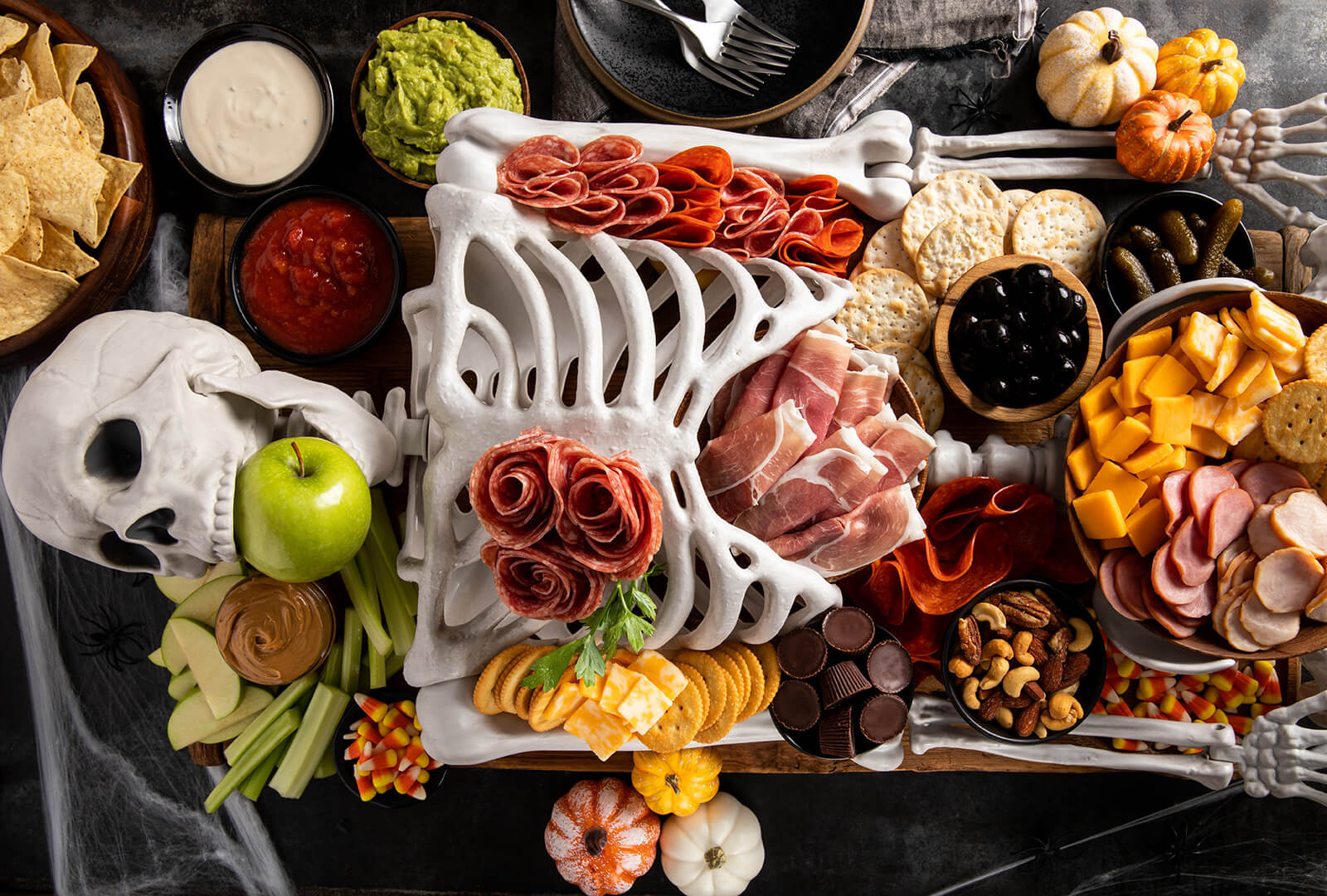 Deluxe Meat & Cheese Lovers Tray