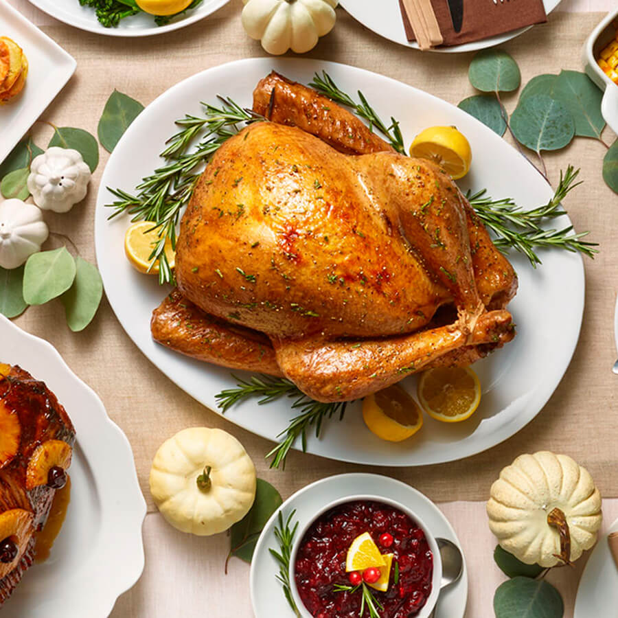 turkey on platter with table scape